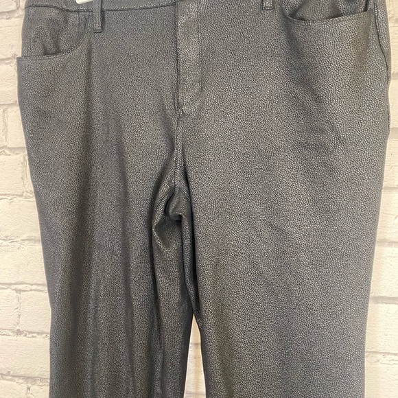 Chicos Black Faux Leather Slim Pants size Large - Picture 6 of 7